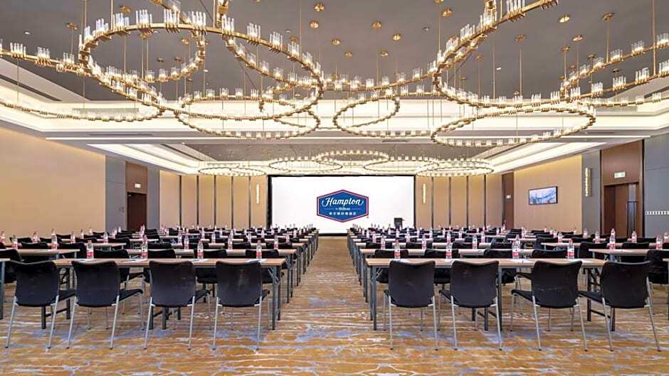 Циньхуандао: Hampton by Hilton Qinhuangdao Jinmeng Bay