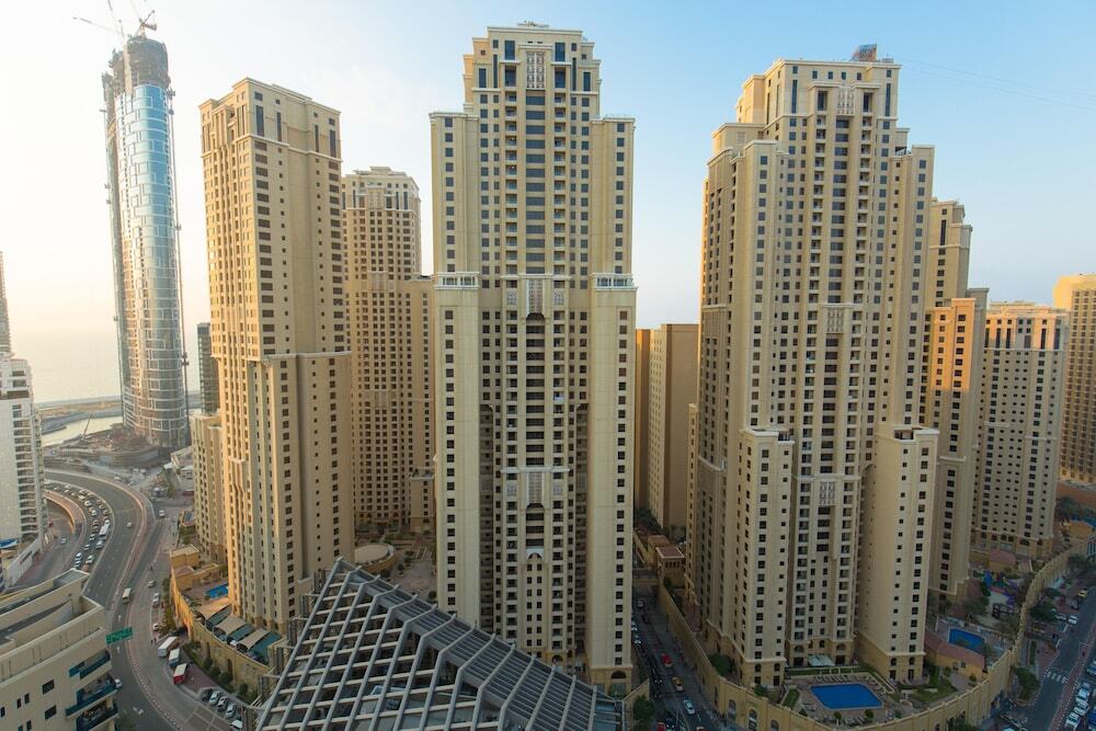 Дубай: Sparkle Towers by Eden's Dubai