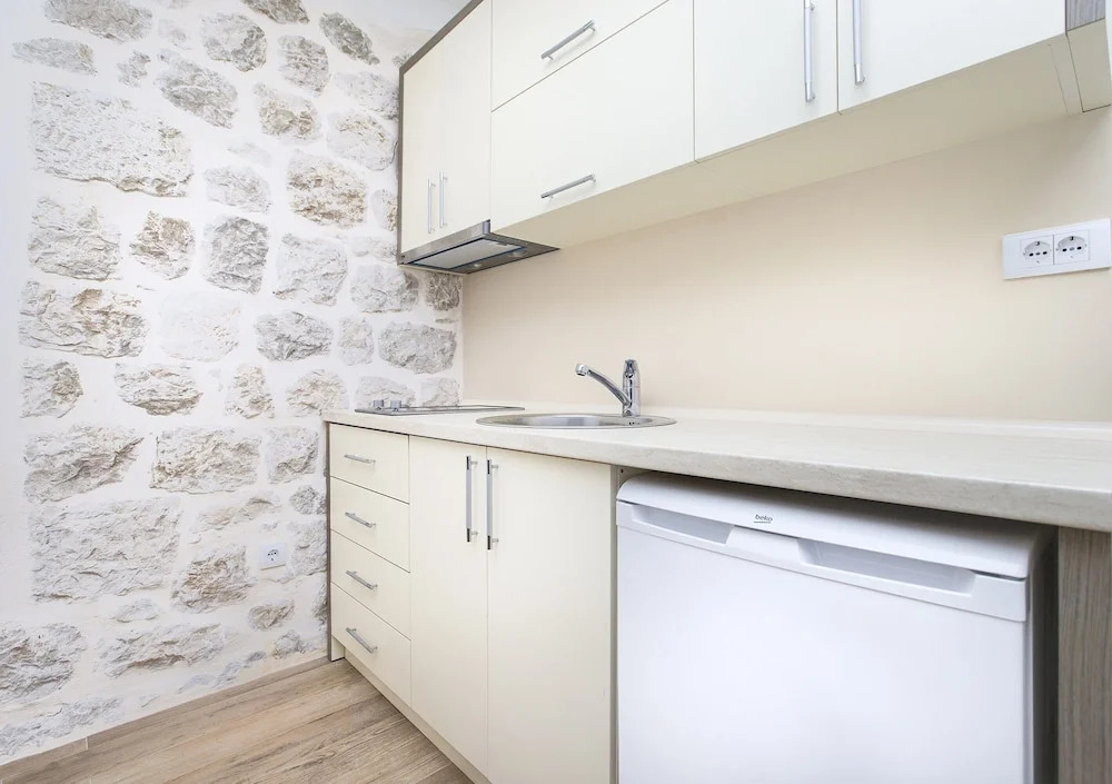 Котор: Apartments Mezini 11