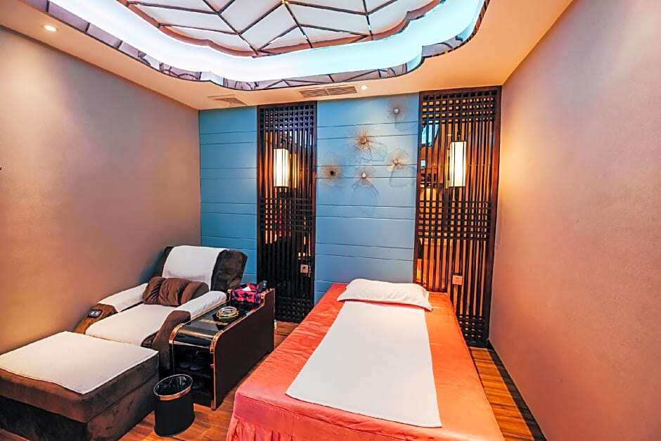 Чжуншань: Bati Holiday Hotel
