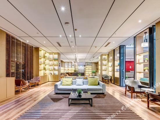 Баодин: Yueweizhi Hotel