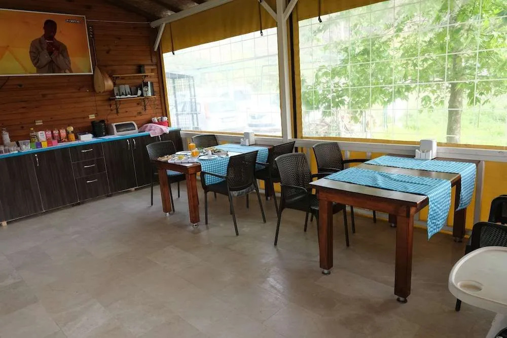 Чиралы: Cirali Natural Life Bungalows Hotel
