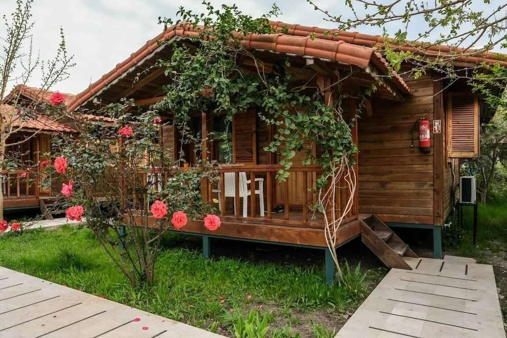 Чиралы: Cirali Natural Life Bungalows Hotel