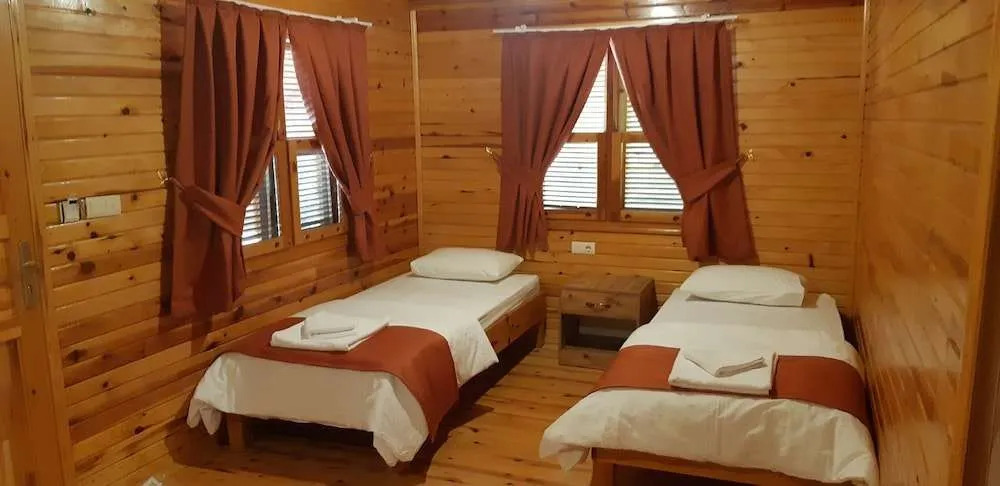 Чиралы: Cirali Natural Life Bungalows Hotel