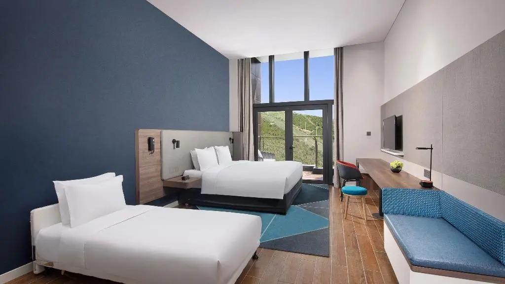 Чжанцзякоу: Отель Holiday Inn Express Chongli