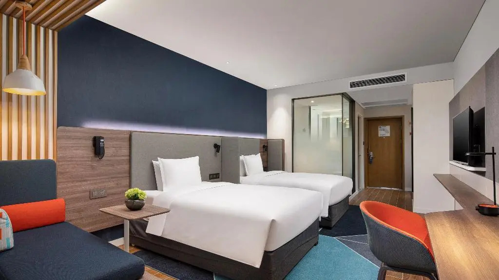 Чжанцзякоу: Отель Holiday Inn Express Chongli