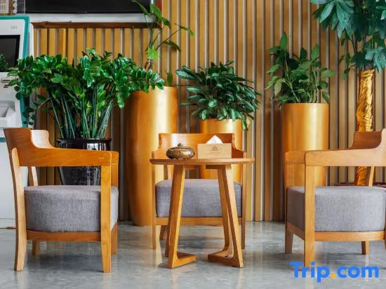 Хойчжоу: Southeast Bay Holiday Hotel Huidong Bus Terminal