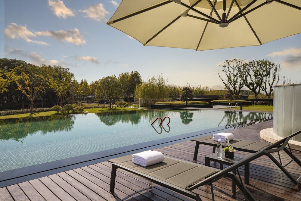 Сучжоу: Indigo Suzhou Yangcheng Lake