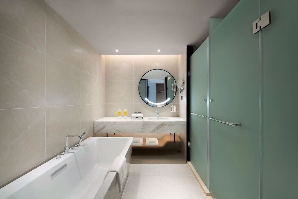 Ухань: Holiday Inn & Suites Wuhan International Expo