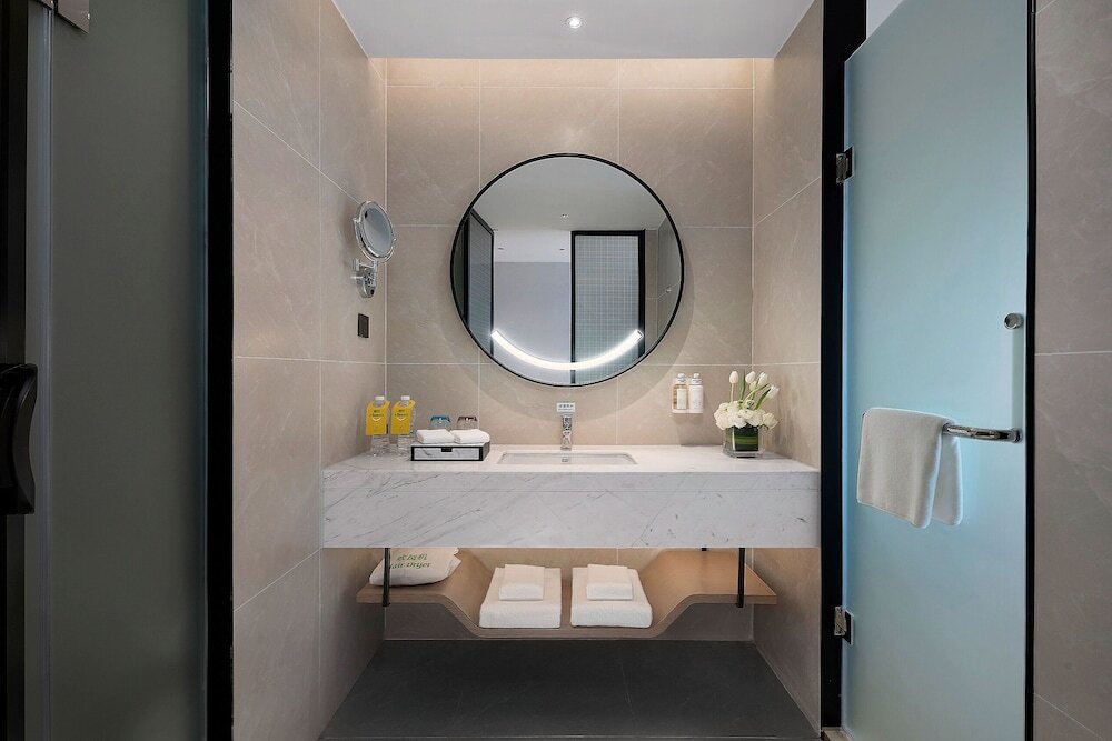 Ухань: Holiday Inn & Suites Wuhan International Expo