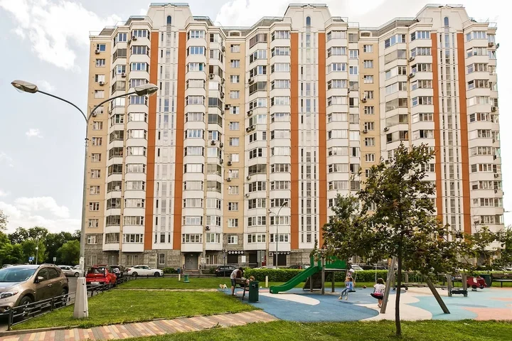 Москва: «Апартаменты на Озерной»