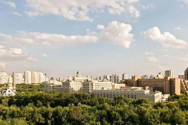 Москва: «Апартаменты на Озерной»