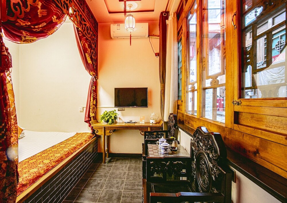 Цзиньчжун: Pingyao Anyin Courtyard