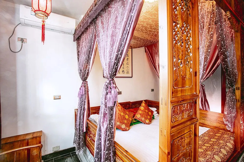 Цзиньчжун: Pingyao Anyin Courtyard
