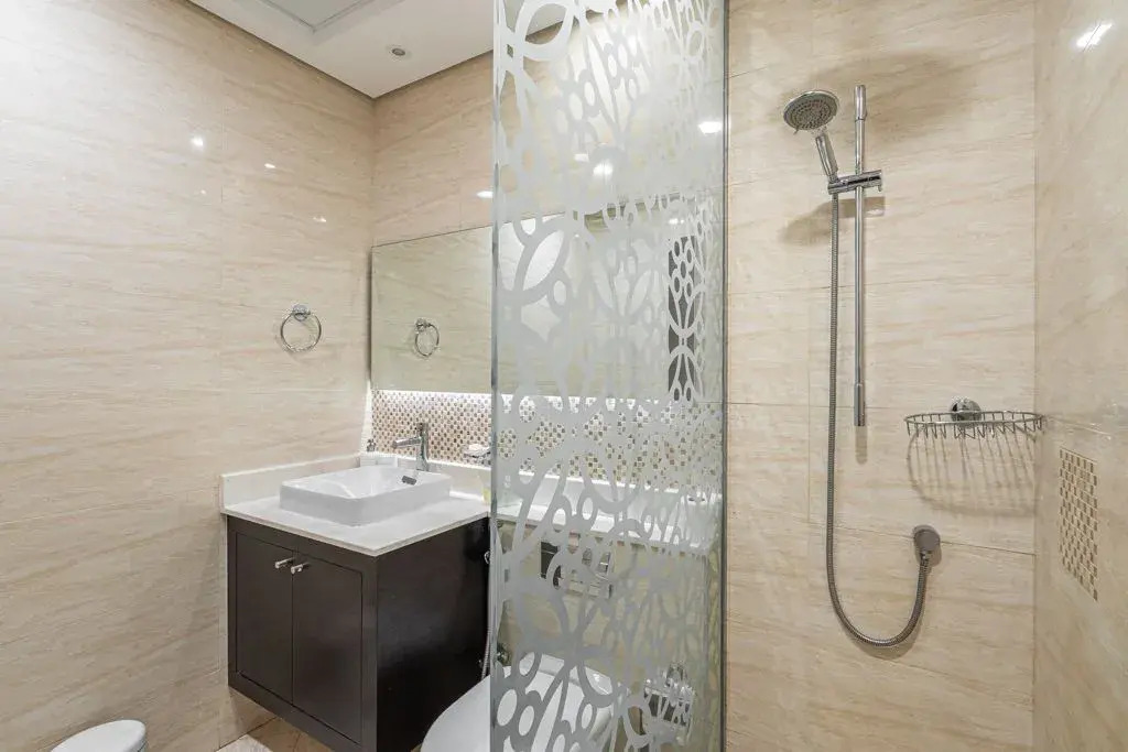 Дубай: Charming And Premium 2Br Apartment In Mon Reve