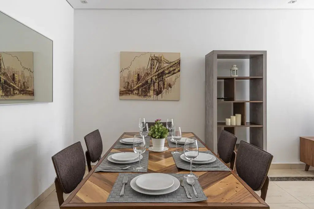 Дубай: Charming And Premium 2Br Apartment In Mon Reve