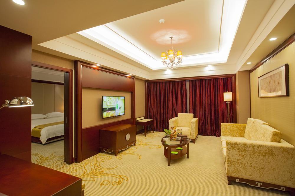Уху: Waijing Gloria Grand Hotel Anhui