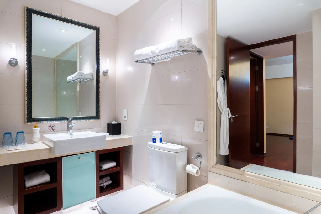 Тяньцзинь: Tianjin Crown International Apartments