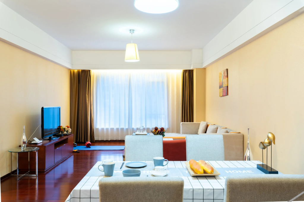 Тяньцзинь: Tianjin Crown International Apartments