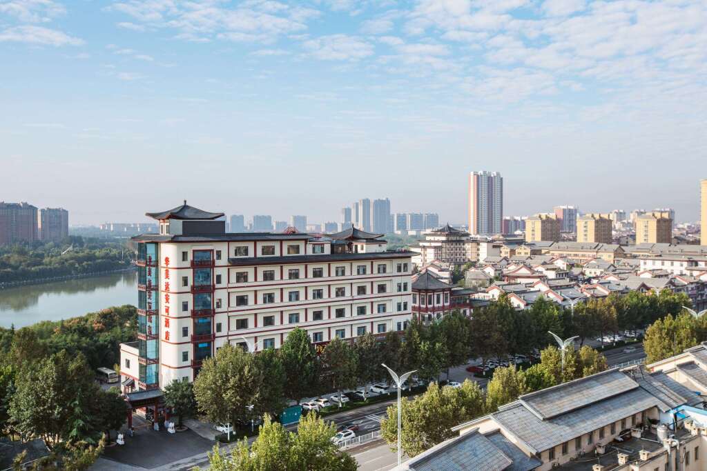 Вэйфан: Ramada Encore by Wyndham Linqu Downtown