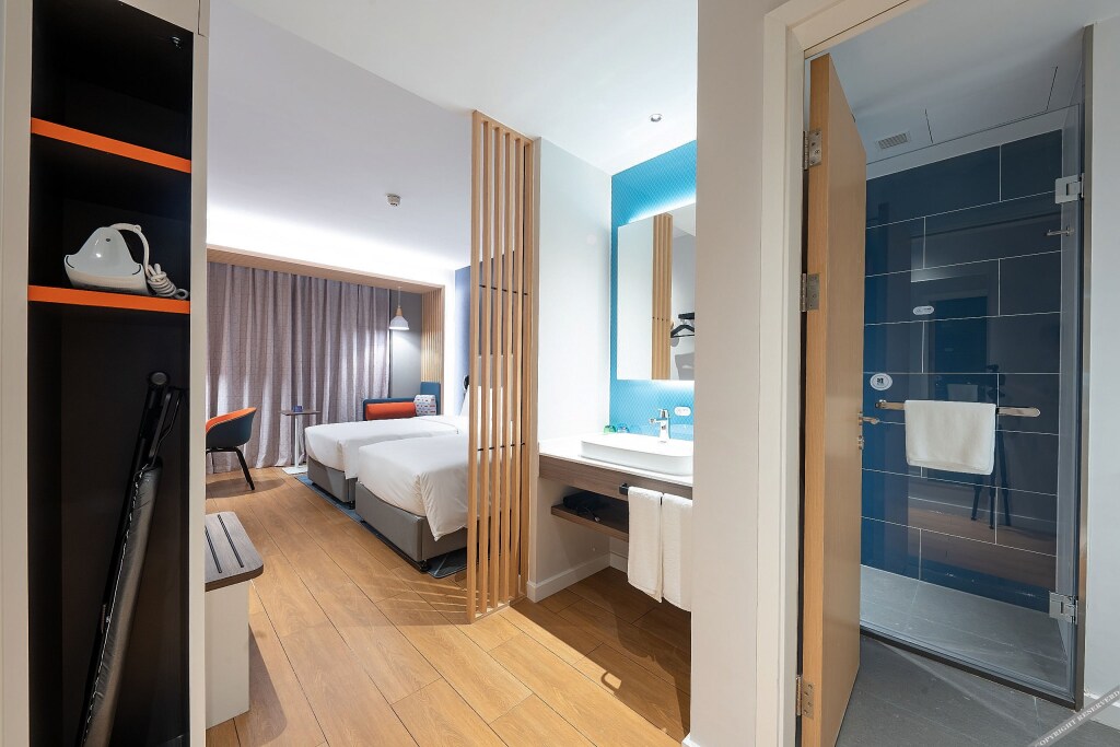 Бэйхай: Holiday Inn Express Beihai Silver Beach, an IHG Hotel