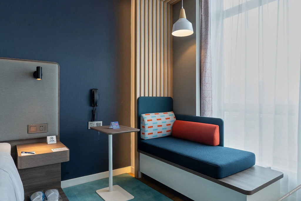 Бэйхай: Holiday Inn Express Beihai Silver Beach, an IHG Hotel