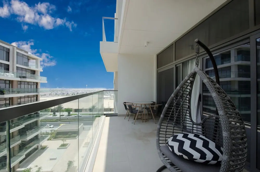 Дубай: Spacious Luxury 2BR Apt in Dubai Hills