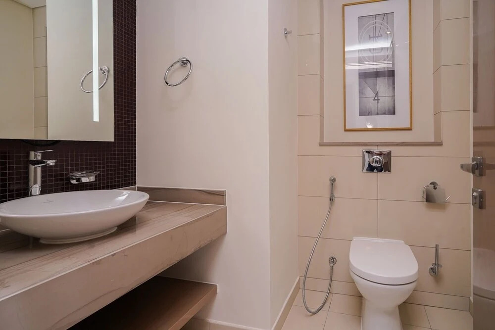 Дубай: Contemporary & Sleek Finish 1BR in Business Bay