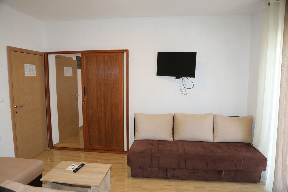 Ульцинь: Stunning 1-bed Apartment in Ulcinj