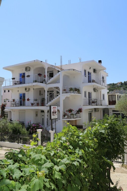 Ульцинь: Stunning 1-bed Apartment in Ulcinj