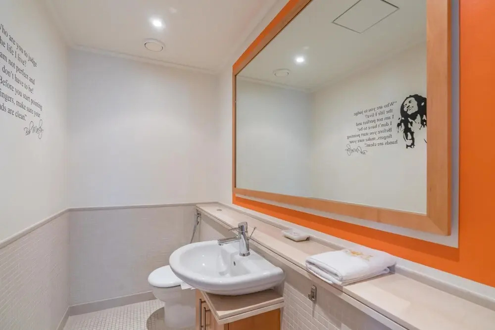 Дубай: Luxe 2BD Magnificent Marina View Beach 5minswalk, Dubai