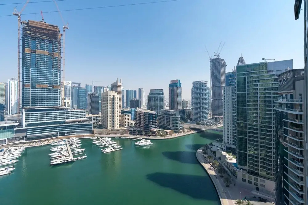 Дубай: Luxe 2BD Magnificent Marina View Beach 5minswalk, Dubai