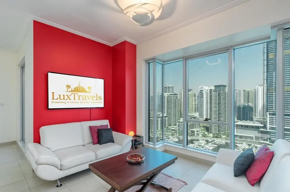 Дубай: Luxe 2BD Magnificent Marina View Beach 5minswalk, Dubai
