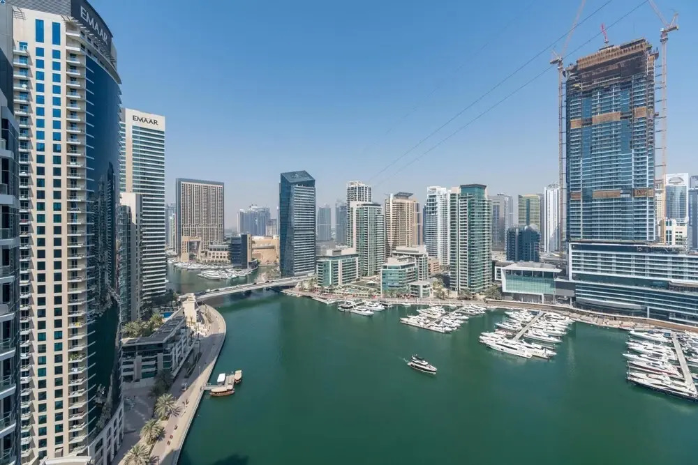 Дубай: Luxe 2BD Magnificent Marina View Beach 5minswalk, Dubai