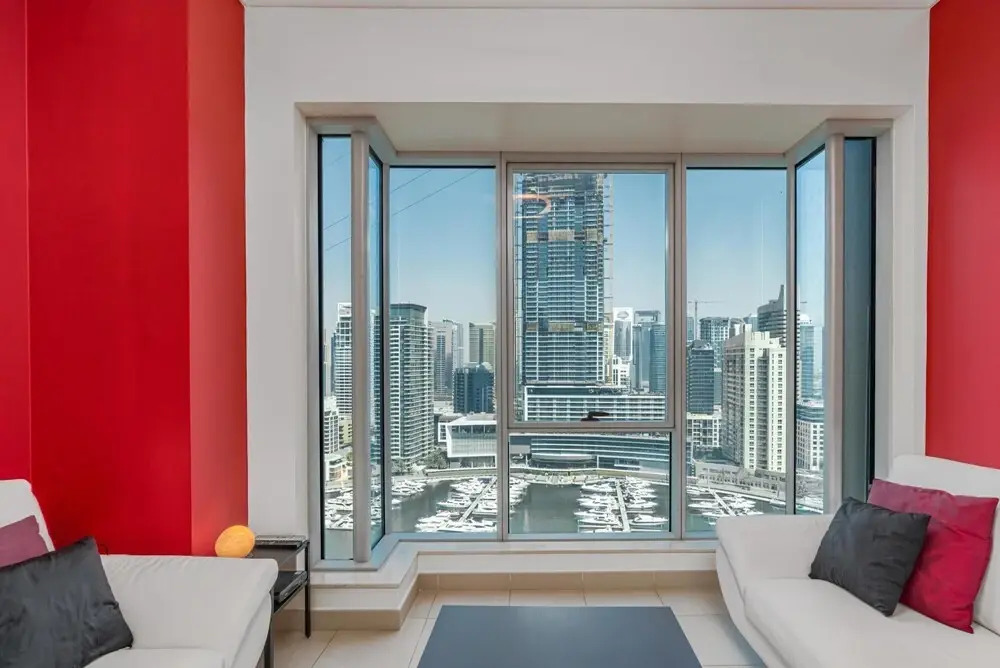 Дубай: Luxe 2BD Magnificent Marina View Beach 5minswalk, Dubai