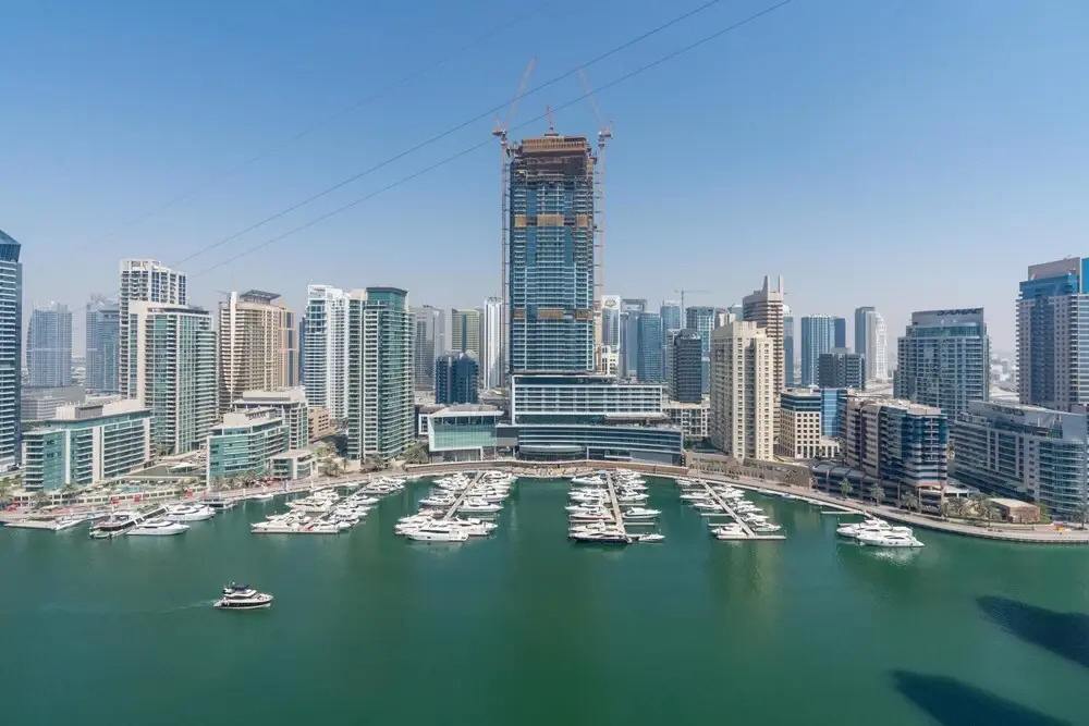 Дубай: Luxe 2BD Magnificent Marina View Beach 5minswalk, Dubai