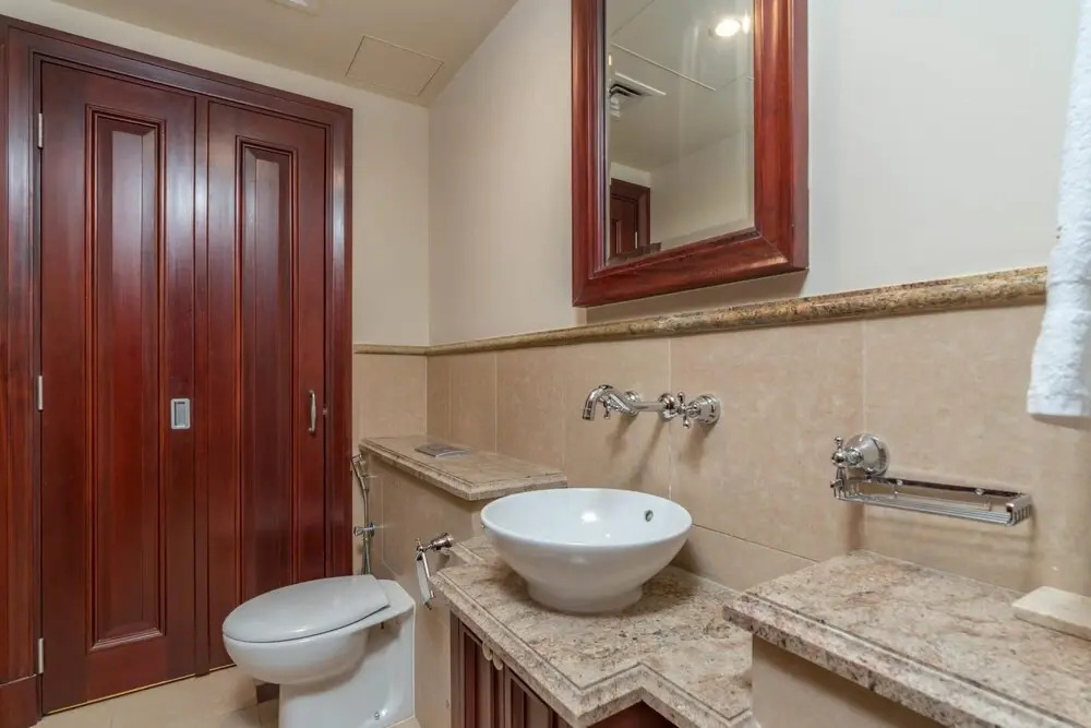 Дубай: 3BR Maids Sleeps10 Downtown Old Town Burjviews, Dubai