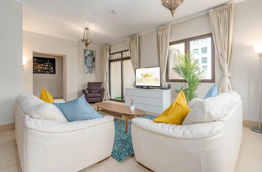 Дубай: 3BR Maids Sleeps10 Downtown Old Town Burjviews, Dubai