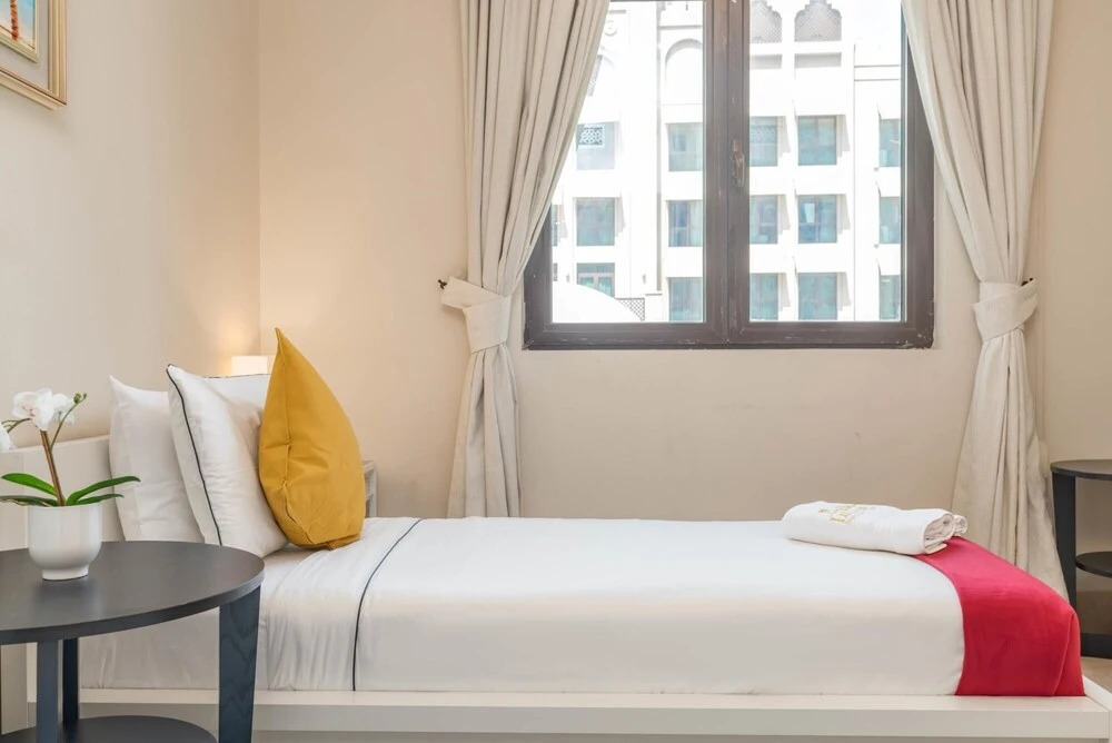 Дубай: 3BR Maids Sleeps10 Downtown Old Town Burjviews, Dubai
