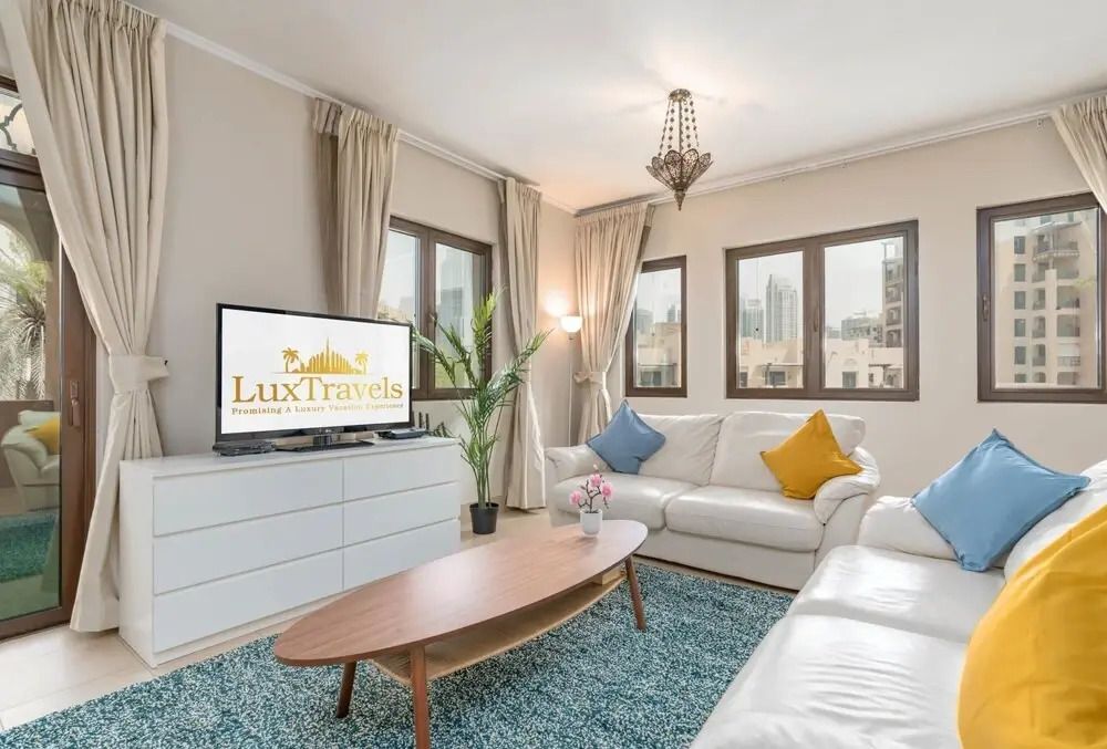 Дубай: 3BR Maids Sleeps10 Downtown Old Town Burjviews, Dubai