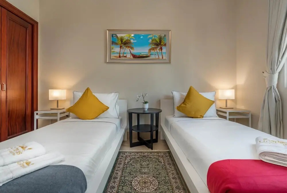 Дубай: 3BR Maids Sleeps10 Downtown Old Town Burjviews, Dubai