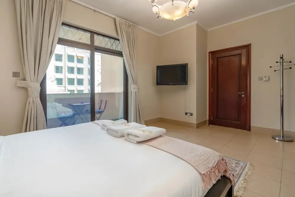 Дубай: 3BR Maids Sleeps10 Downtown Old Town Burjviews, Dubai
