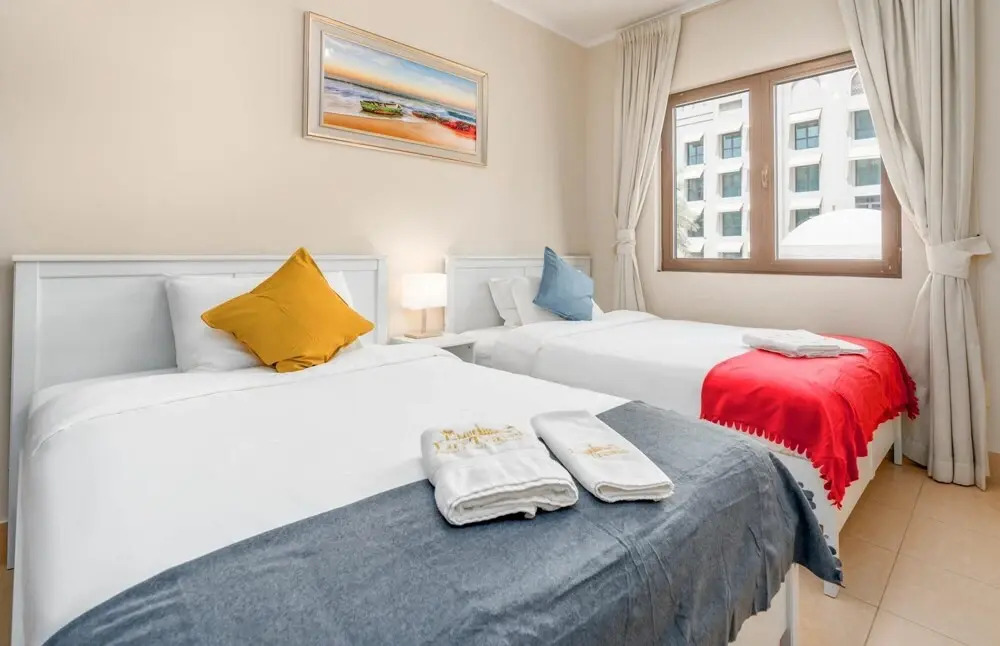 Дубай: 3BR Maids Sleeps10 Downtown Old Town Burjviews, Dubai