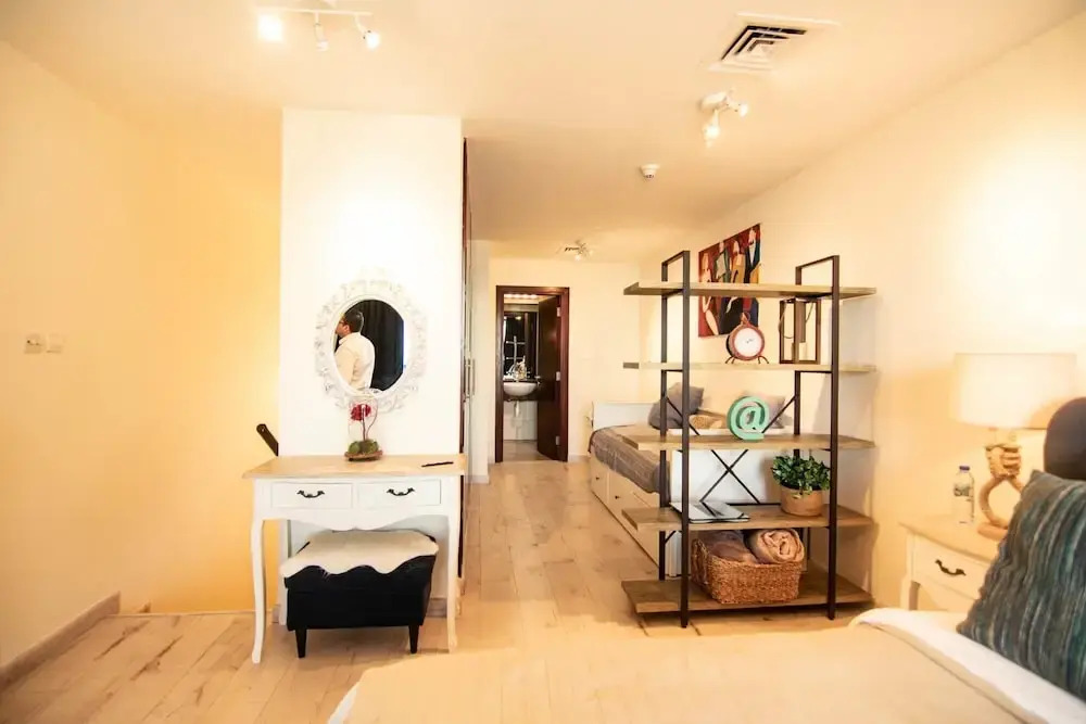 Дубай: Jlt1bd Duplex Golf Sea Views Weekly Cleaning, Dubai