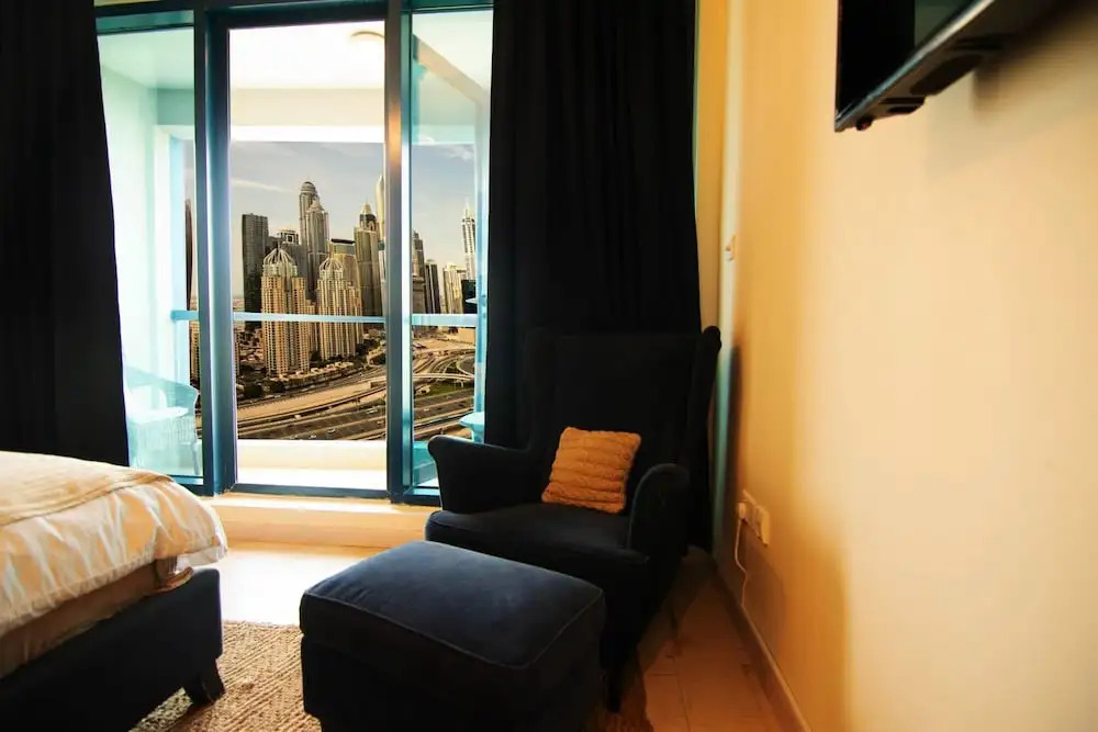 Дубай: Jlt1bd Duplex Golf Sea Views Weekly Cleaning, Dubai