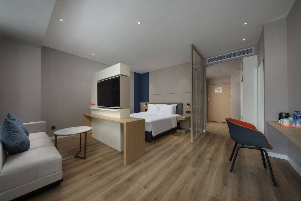 Чунцин: Holiday Inn Express Chongqing Caiyun Lake, an IHG Hotel