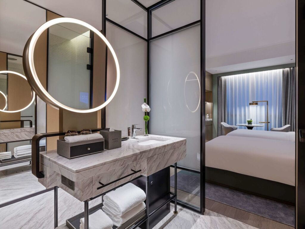 Шанхай: Novotel Shanghai Caohejing