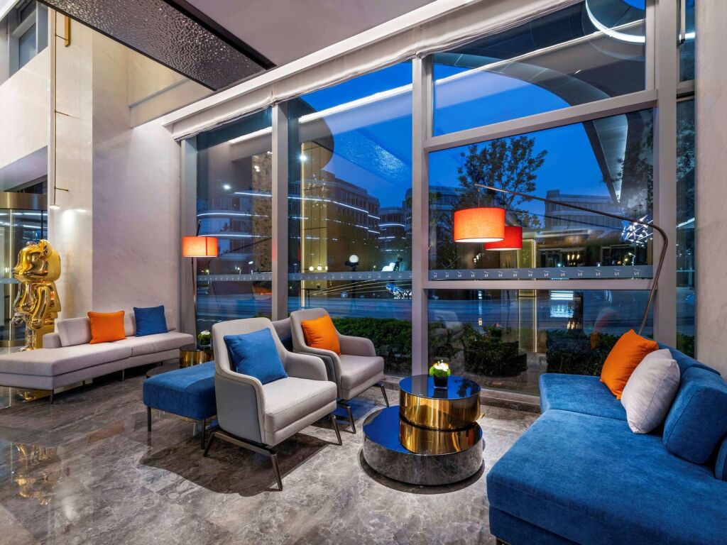 Шанхай: Novotel Shanghai Caohejing