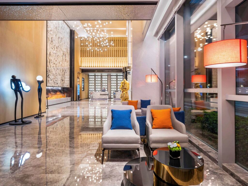 Шанхай: Novotel Shanghai Caohejing
