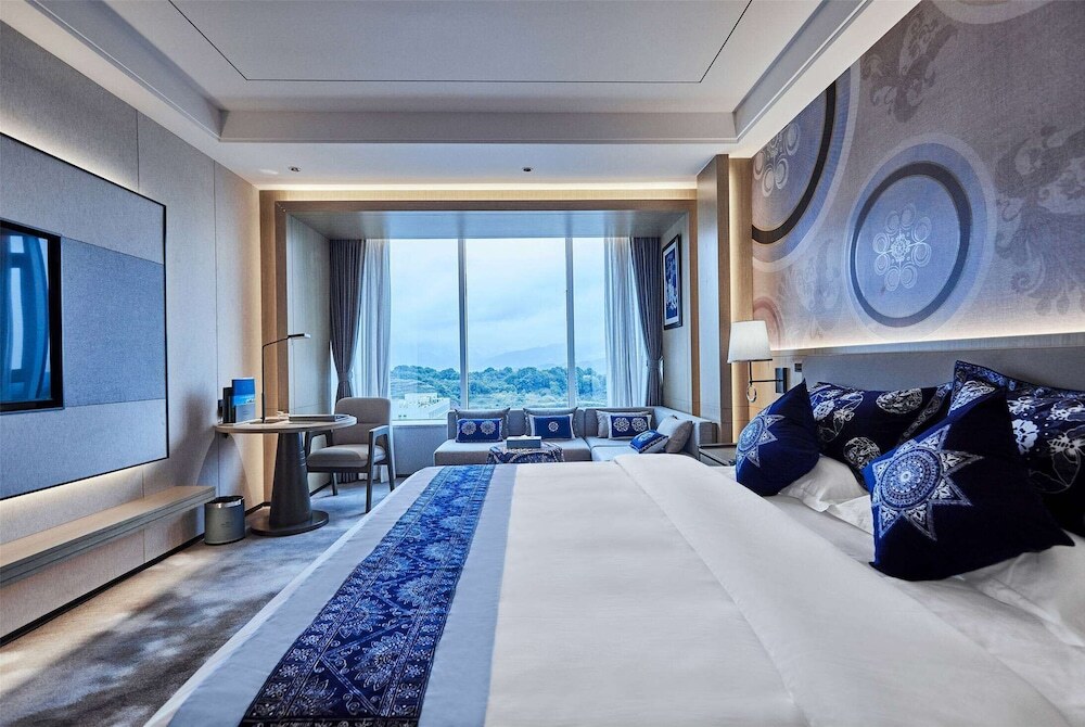 Ибинь: Howard Johnson by Wyndham Tianxiaqiguan Hotel Xingwen